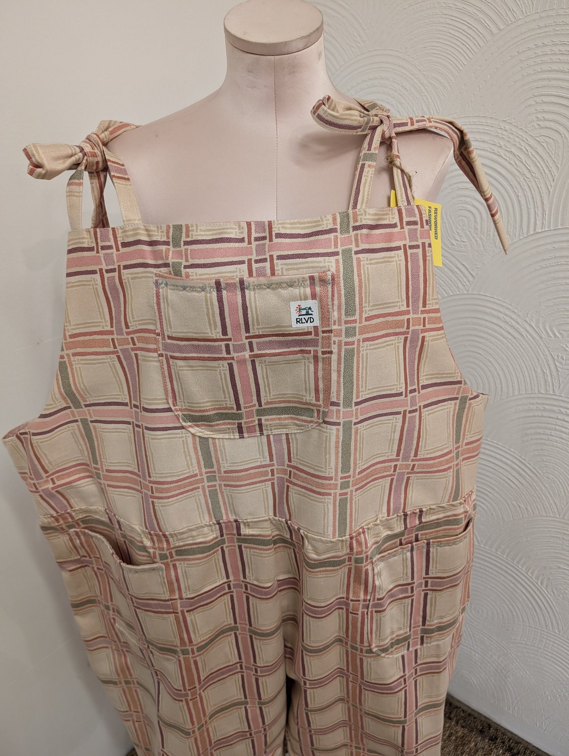 dungarees size 26, pink check