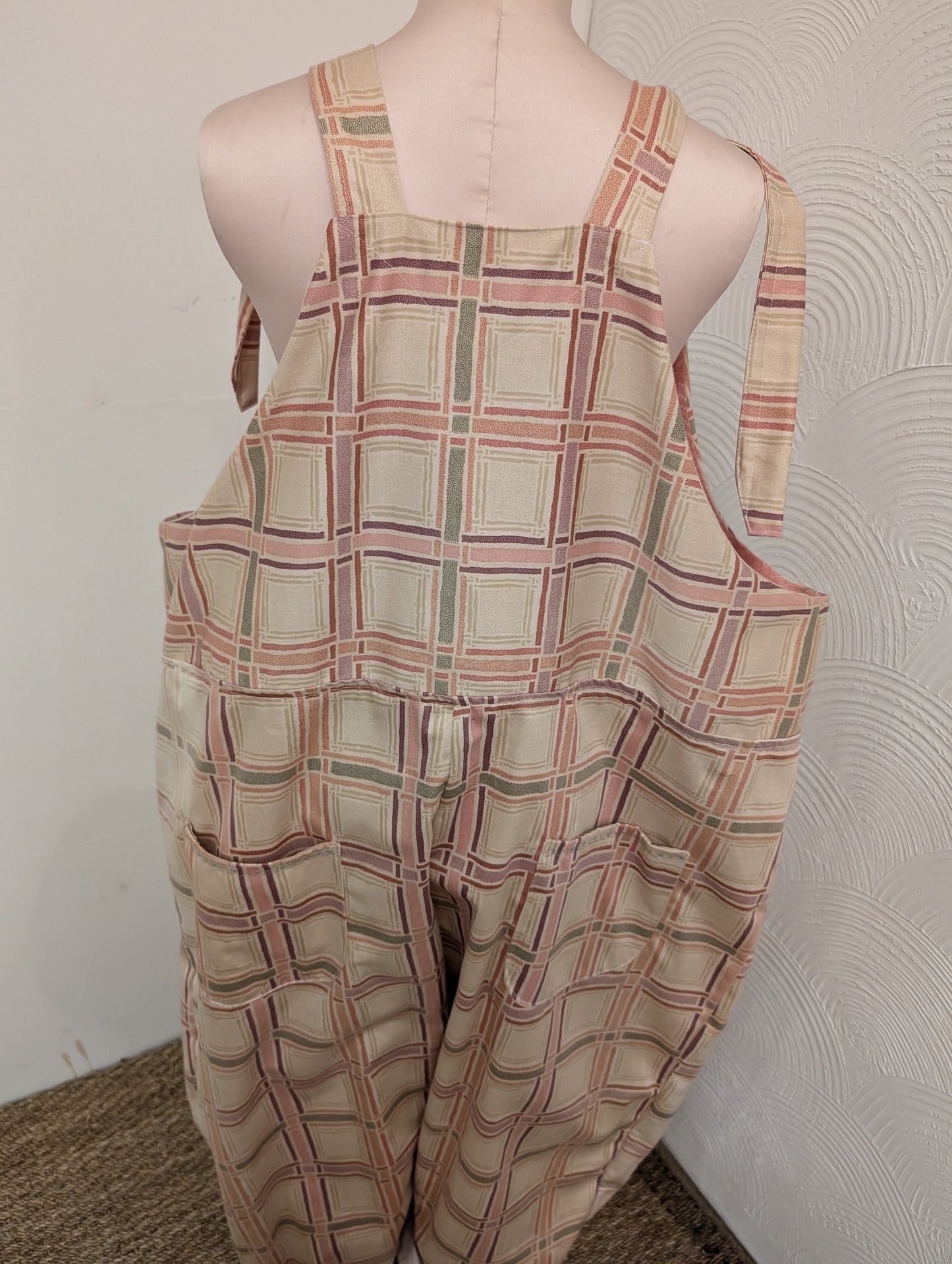 dungarees size 26, pink check