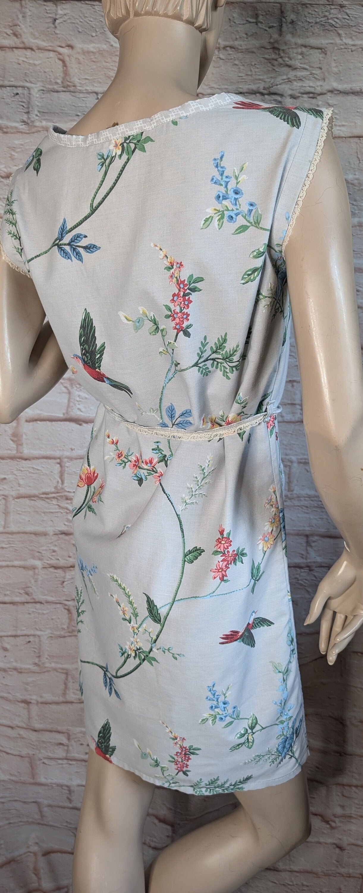 dress size 12, pretty dress, ladies clothing, floral dress, mid length dress, sleeveless dress, summer dress, handmade, reworked upcycle