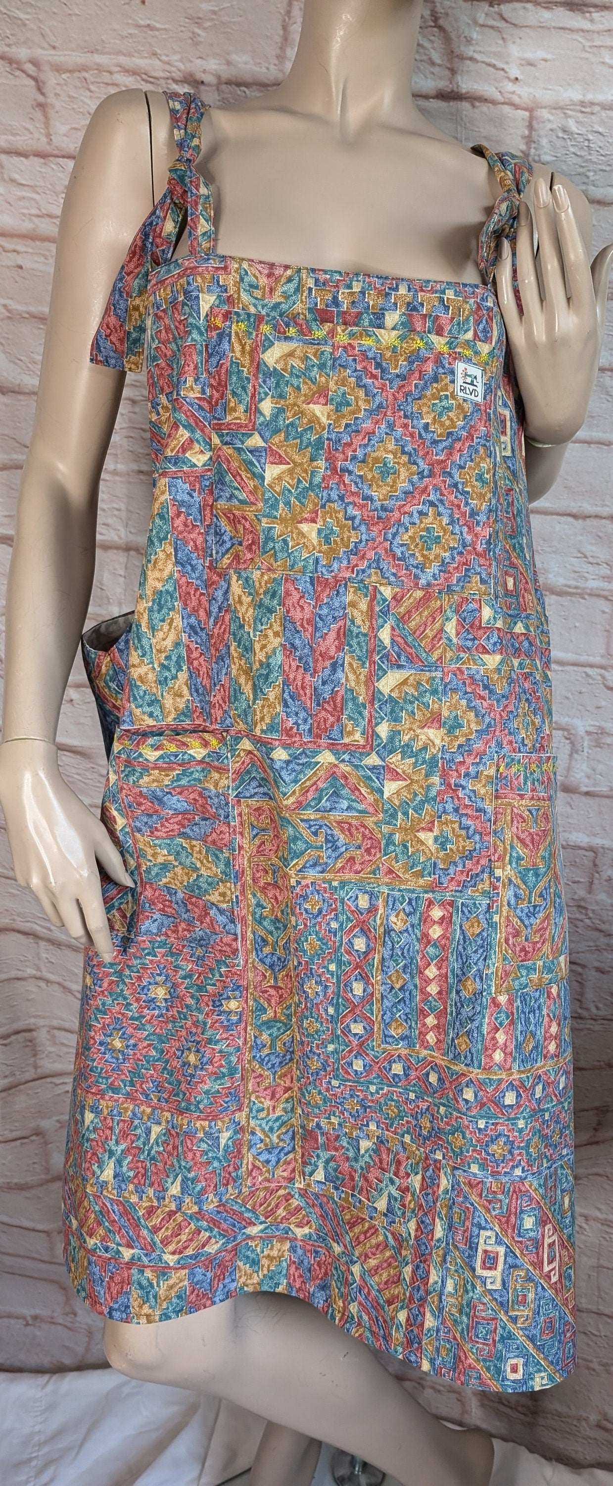 dress size 20, 80/90s patten dress, pinafore dress, dungarees dress, tie top dress, apron dress, pockets dress, multicoloured dress,