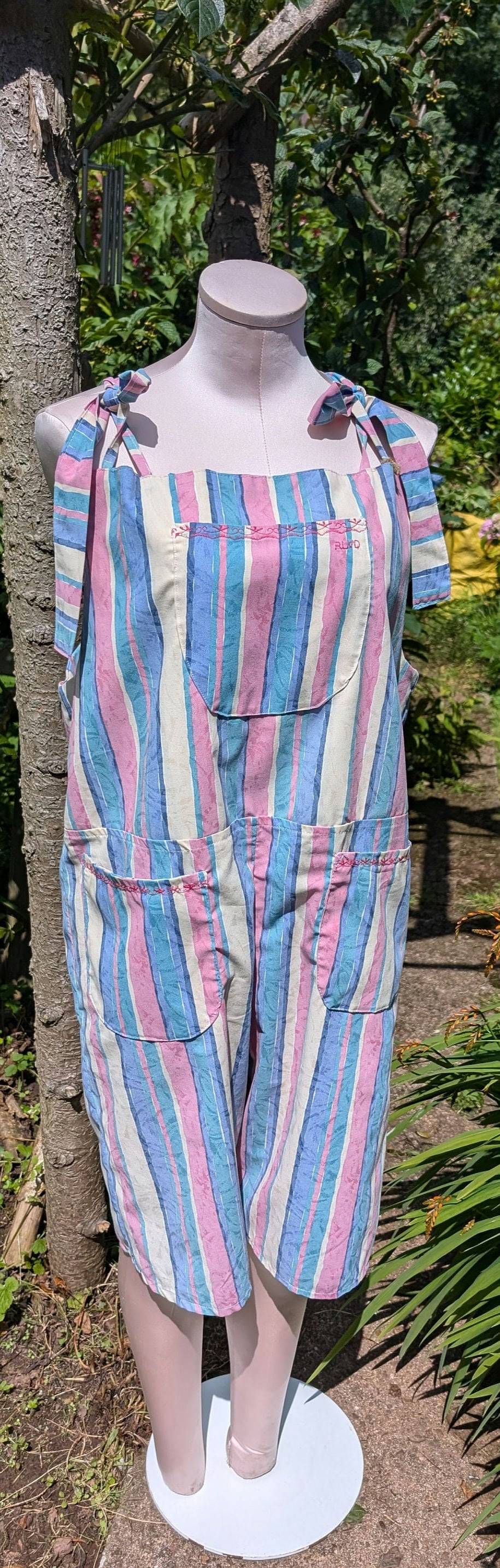 dungarees size 14 , short dungarees, candy stripe dungarees, pink dungarees, cropped Dungarees, cropped overalls