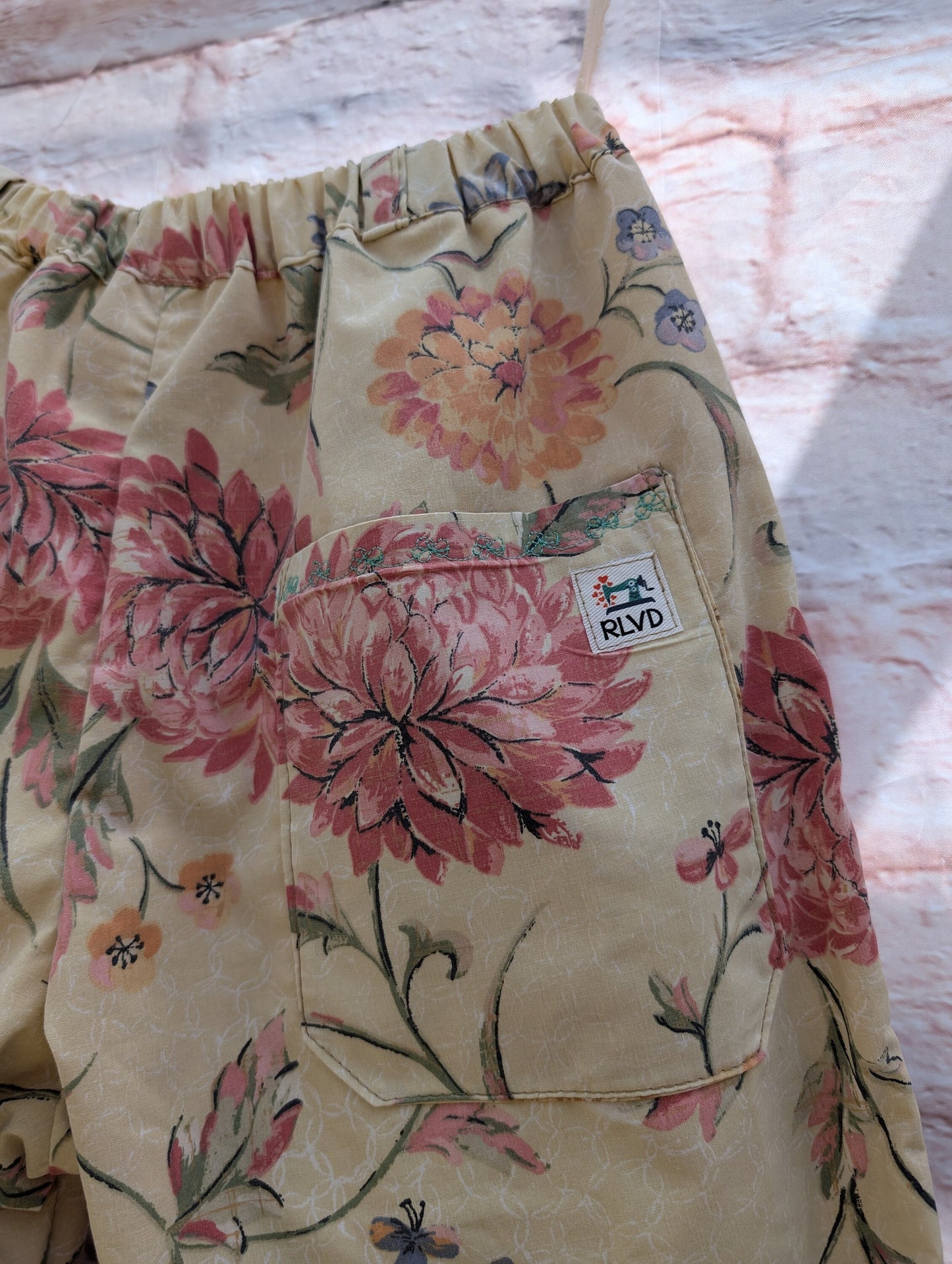 Trousers size 10, stretch waist trousers, vintage floral, straight leg trousers