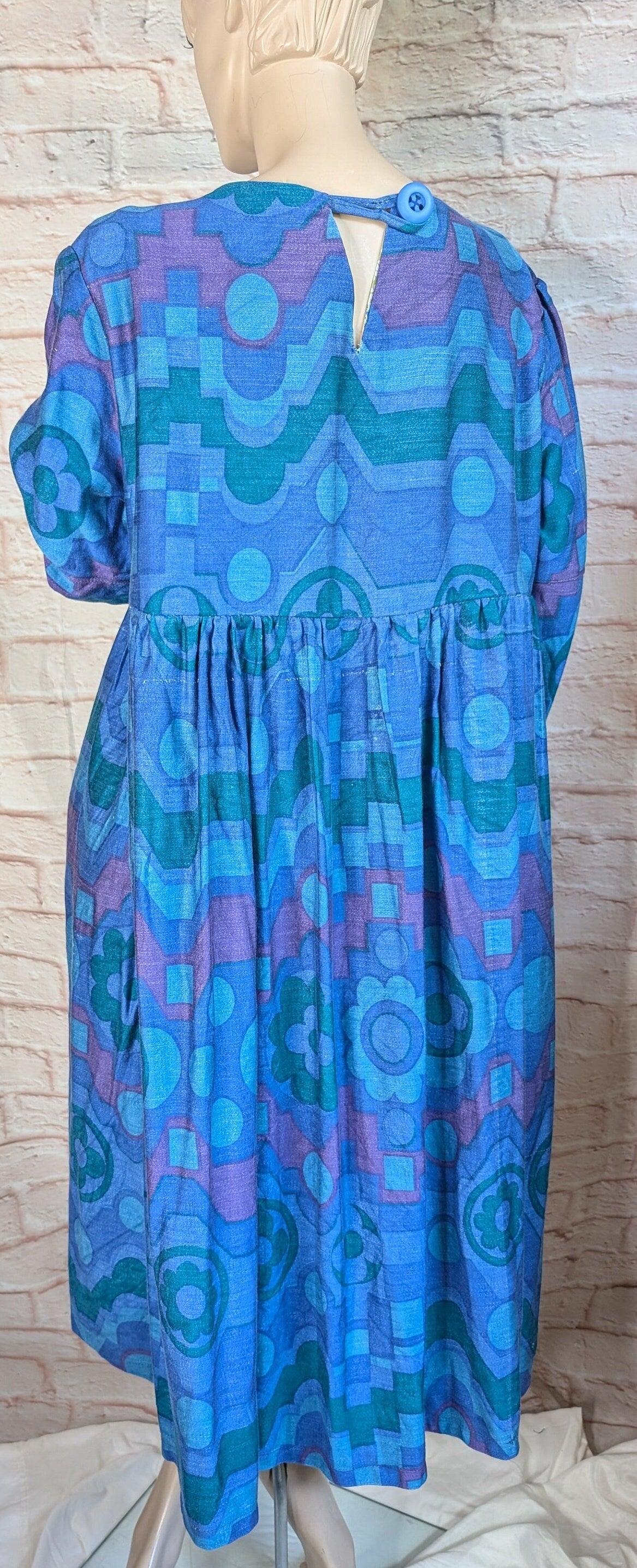 Size 18 Blue Patterned Dress, vintage 1960s fabric, full skirt dress