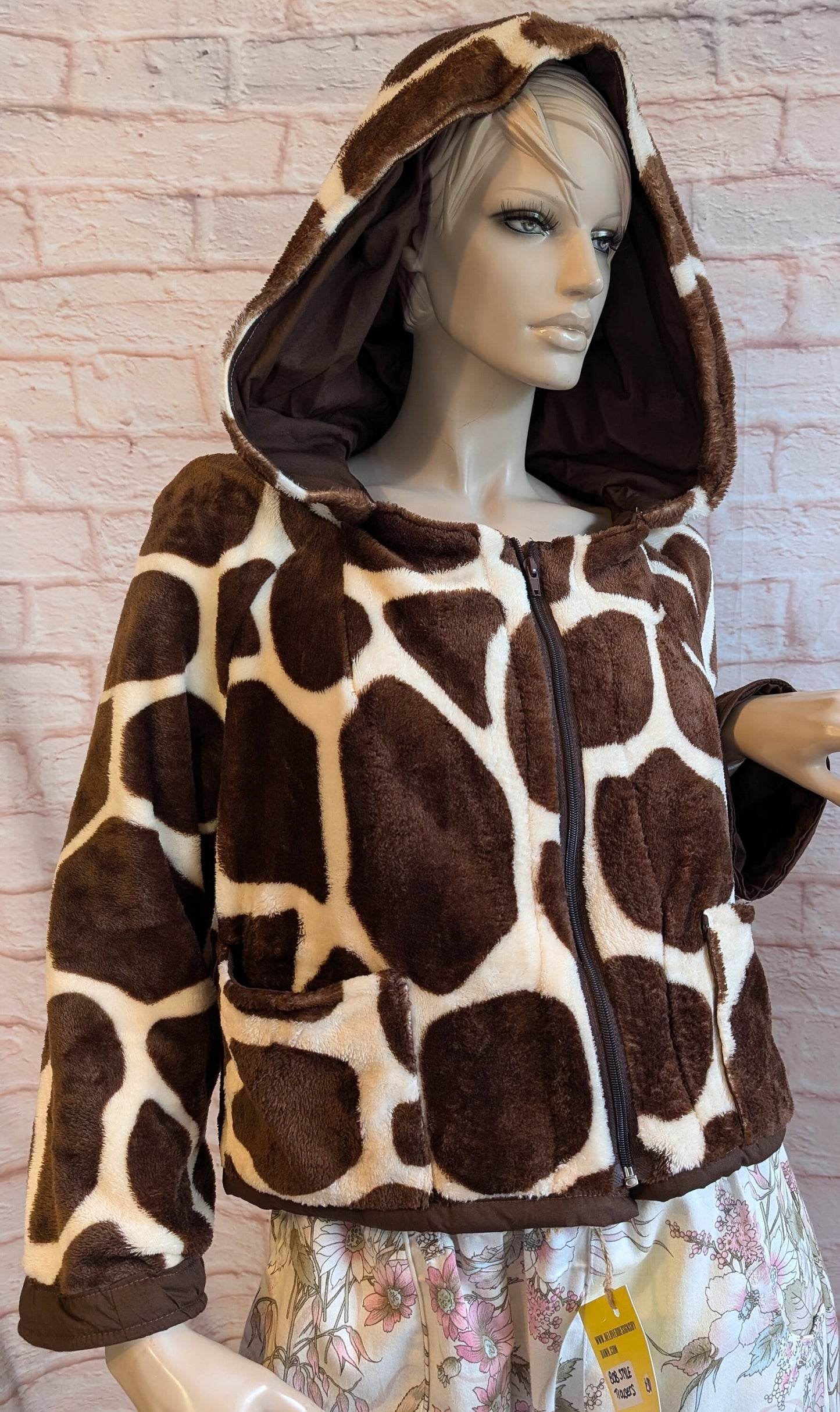 Jacket 16/18/XL, hooded fleece jacket, cow print jacket, warm jacket, rework jacket, cropped jacket