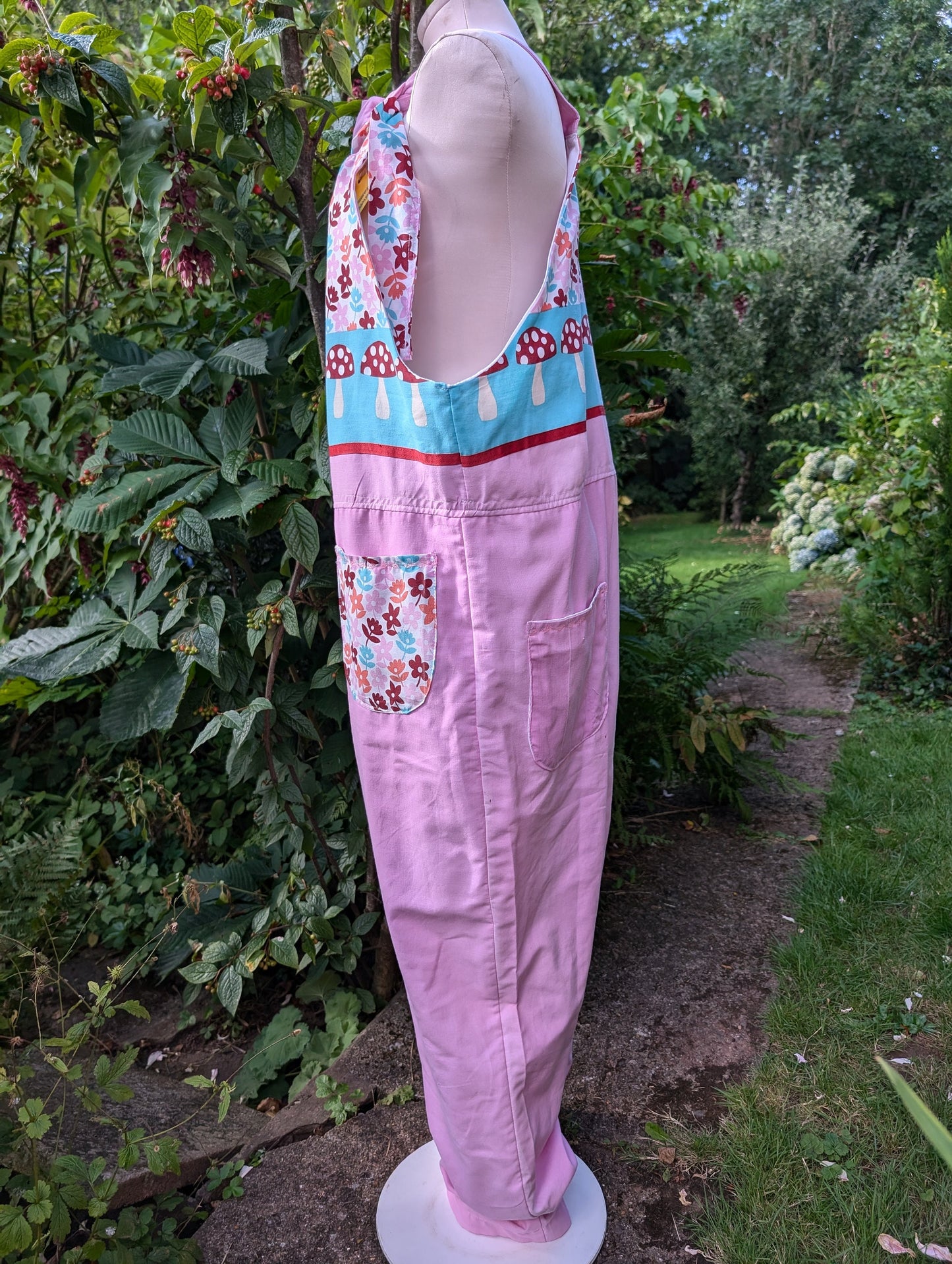 Dungarees size 16-18/XL, mushroom print, Baggy fit dungarees, tietop Dungarees,eco clothing, colourfull dungarees, pink Dungarees