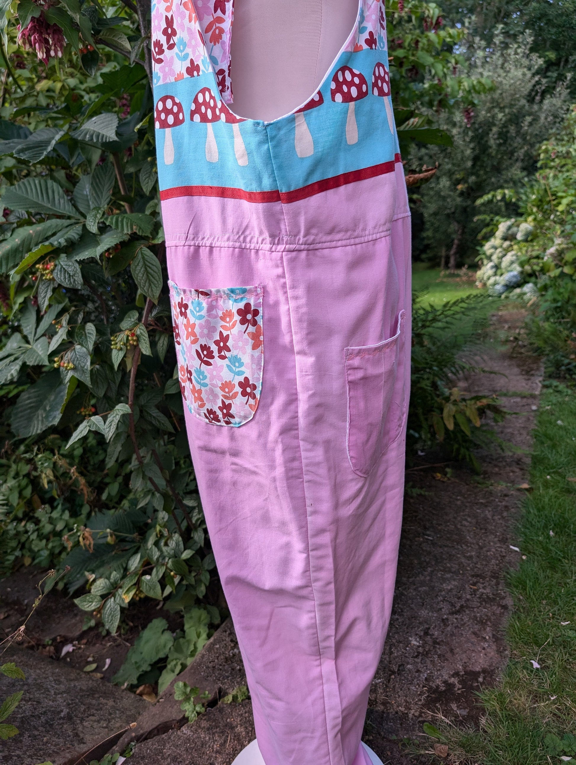 Dungarees size 16-18/XL, mushroom print, Baggy fit dungarees, tietop Dungarees,eco clothing, colourfull dungarees, pink Dungarees