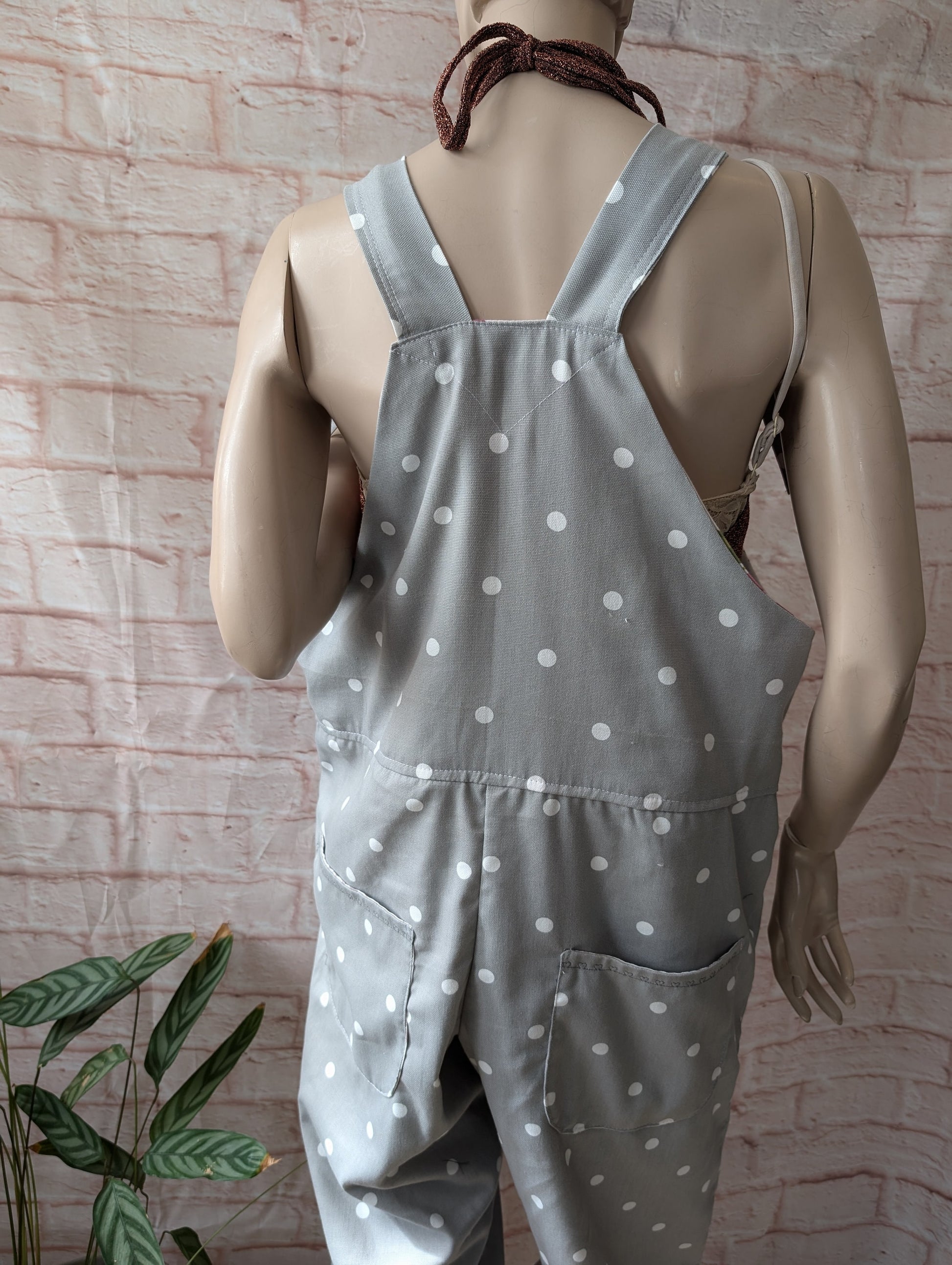 dungarees size 14 , grey and white spots, spotty dungarees, baggy dungarees, sustainable fashion dungarees, reworked clothing