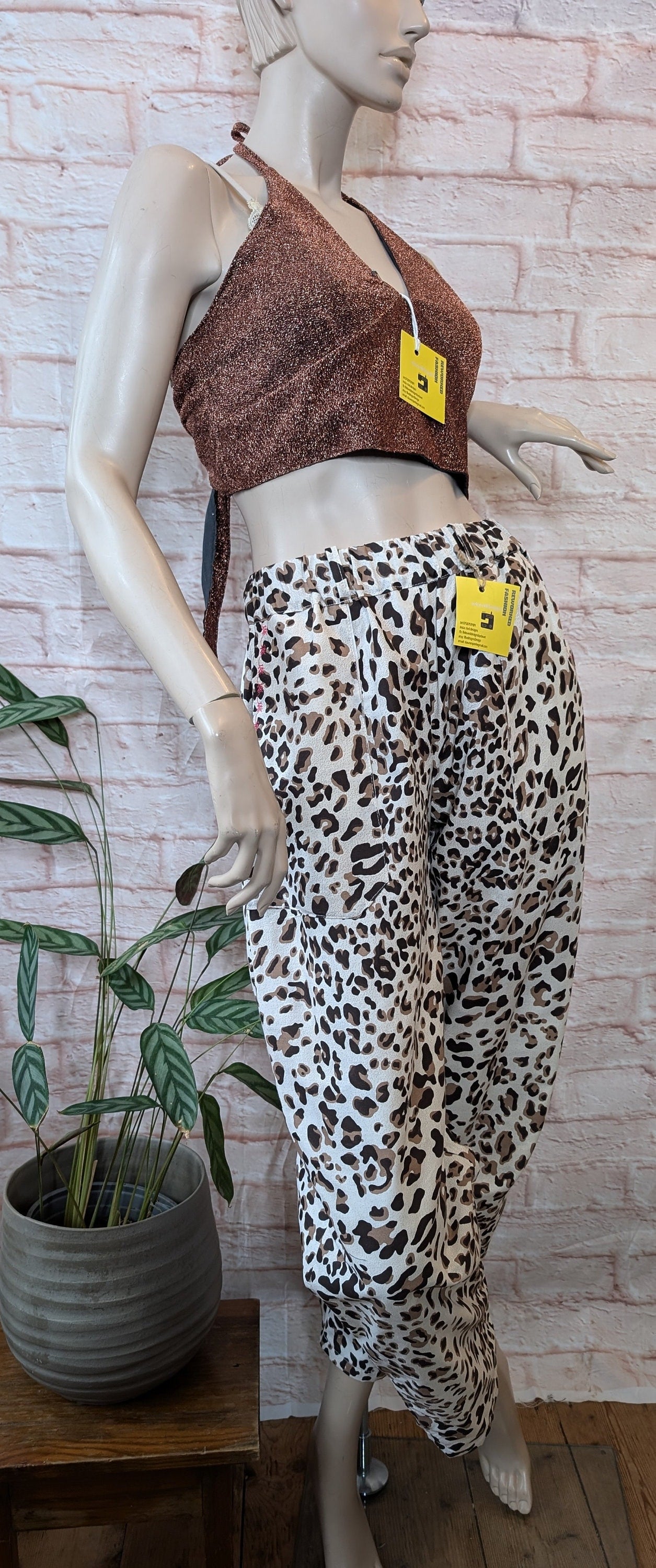 Trousers size 16, stretch waist trousers, leopard print, bob style trousers, baggy trousers