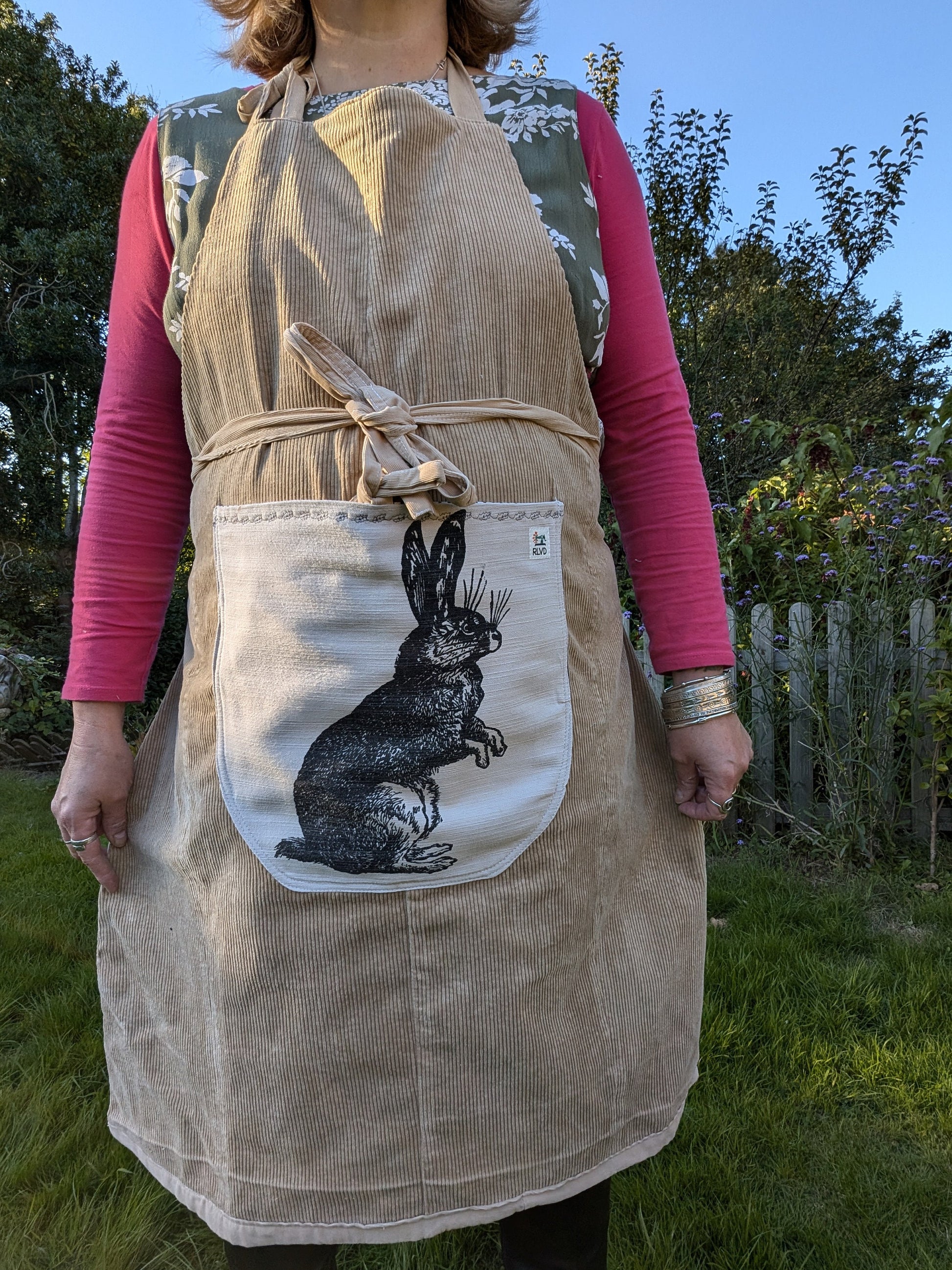 long apron, corduroy apron adult, hare themed piny, kitchen cover up, novelty apron, country kitchen, hare feature pocket apron