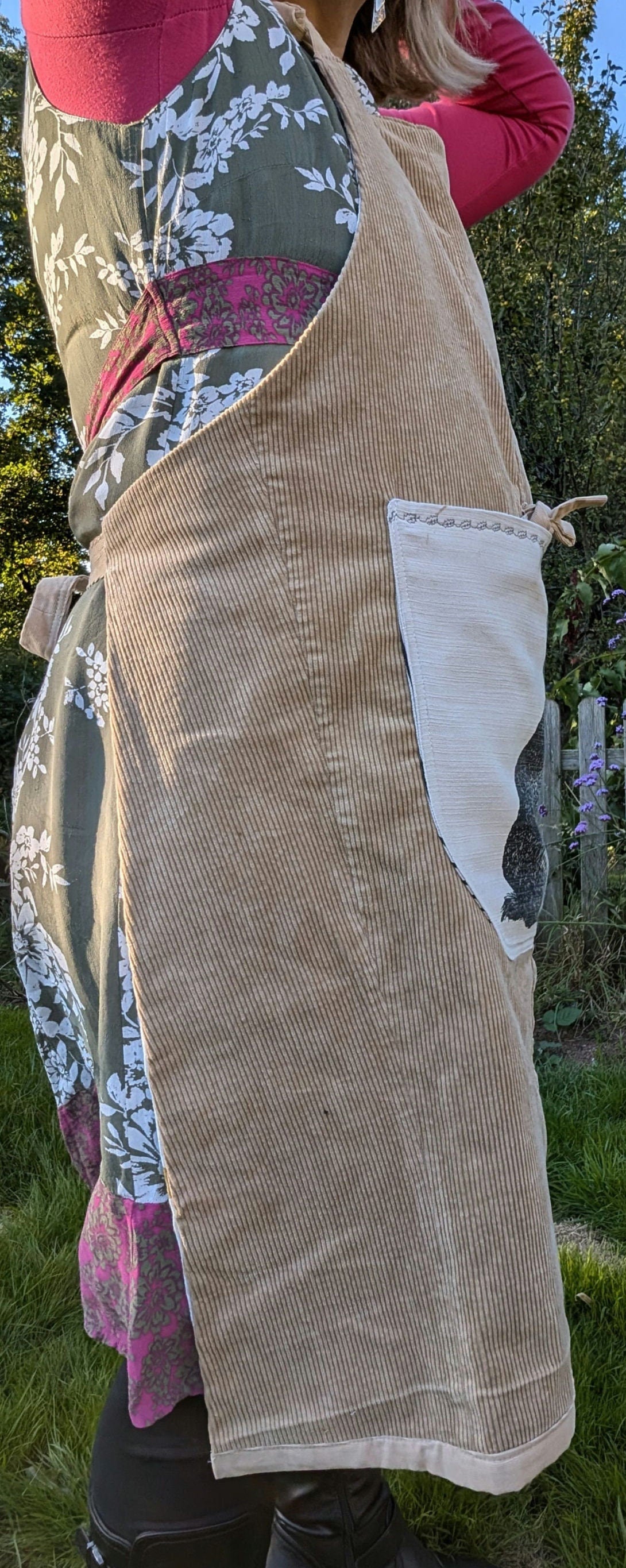 long apron, corduroy apron adult, hare themed piny, kitchen cover up, novelty apron, country kitchen, hare feature pocket apron