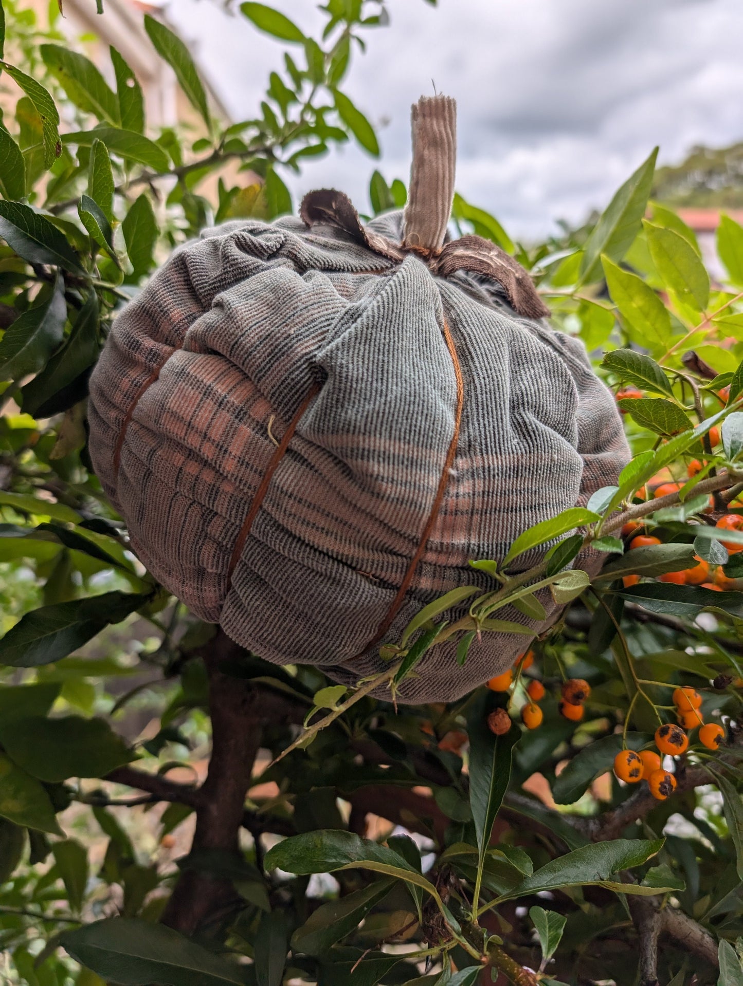 pumpkin, reusable pumpkin decoration, pumpkin ornament, Halloween ornament, handmade Halloween pumpkin, reworked textiles autumn squash