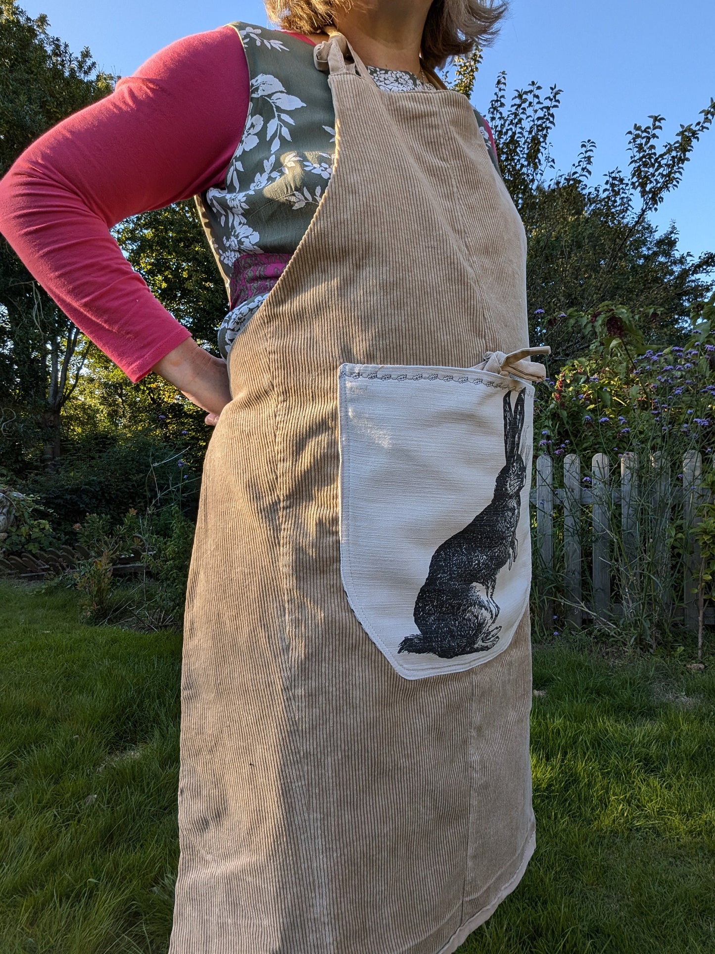 long apron, corduroy apron adult, hare themed piny, kitchen cover up, novelty apron, country kitchen, hare feature pocket apron