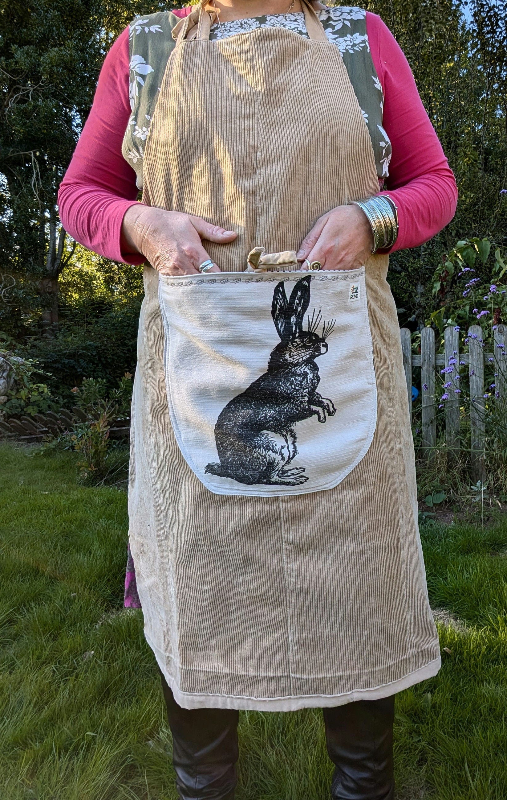 long apron, corduroy apron adult, hare themed piny, kitchen cover up, novelty apron, country kitchen, hare feature pocket apron