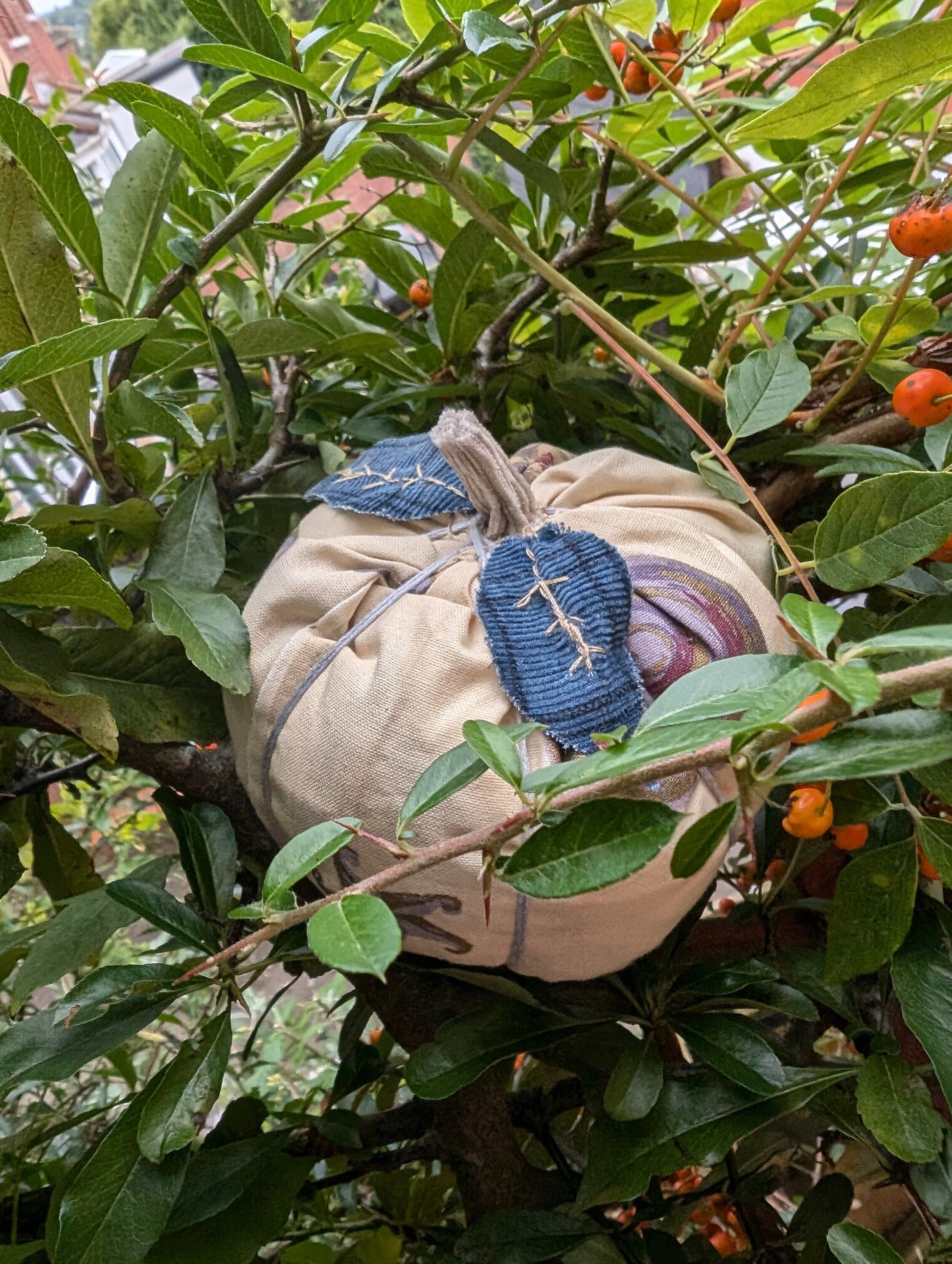 pumpkin, reusable pumpkin decoration, pumpkin ornament, Halloween ornament, handmade Halloween pumpkin, reworked textiles autumn squash